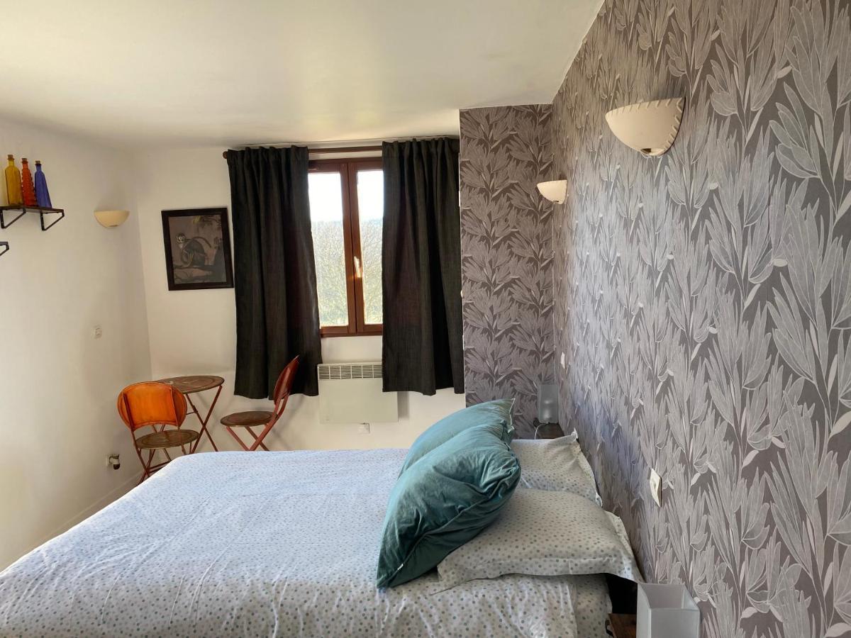 Le Domaine Du Gravier Bed & Breakfast Gramat